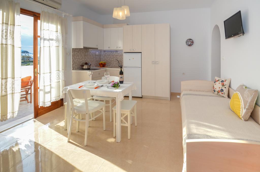 Aparthotel Mary Elen Pollonia
